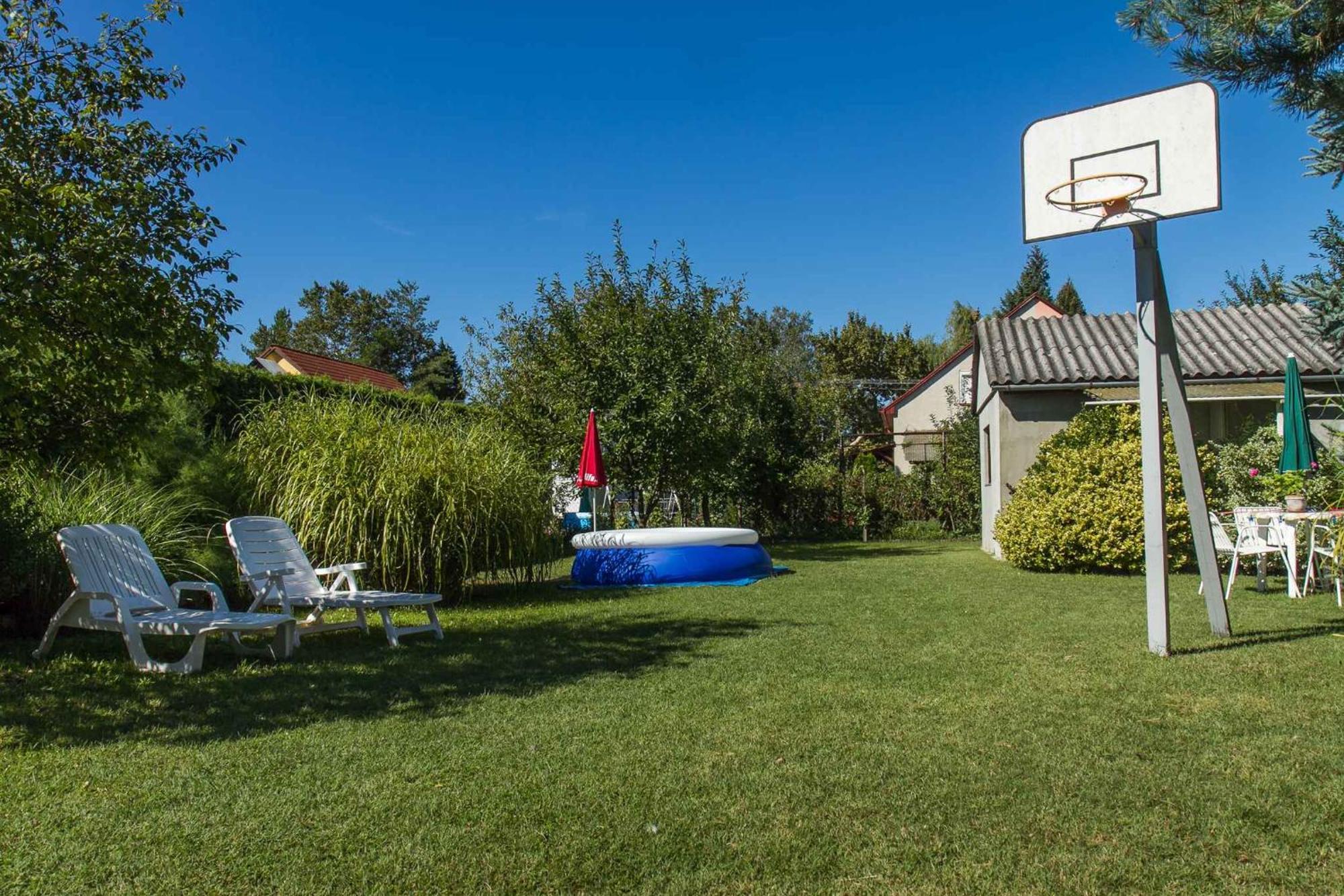 Holiday Home In Balatonkeresztur 40862 Exterior photo